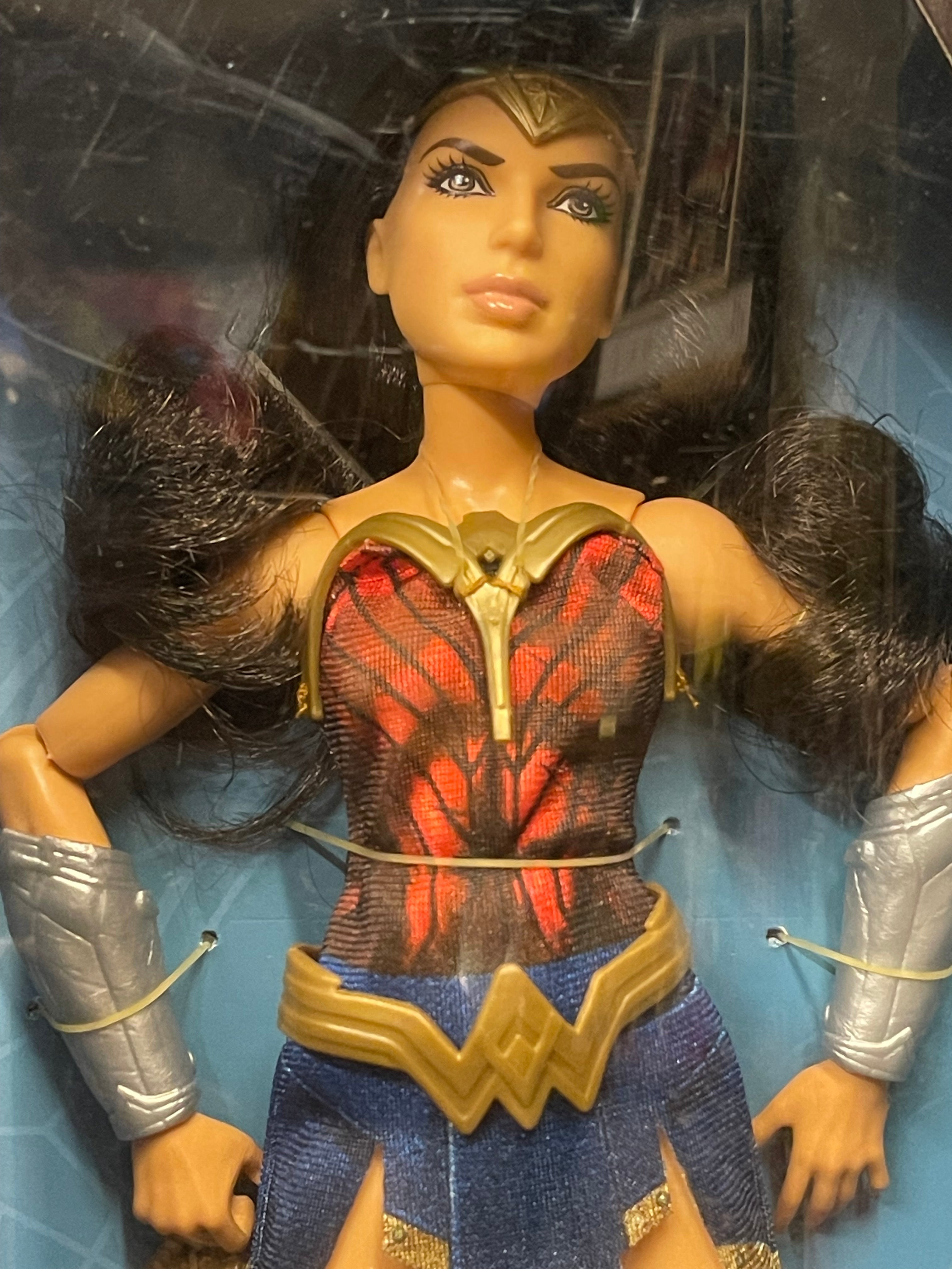 Muñeca la mujer maravilla