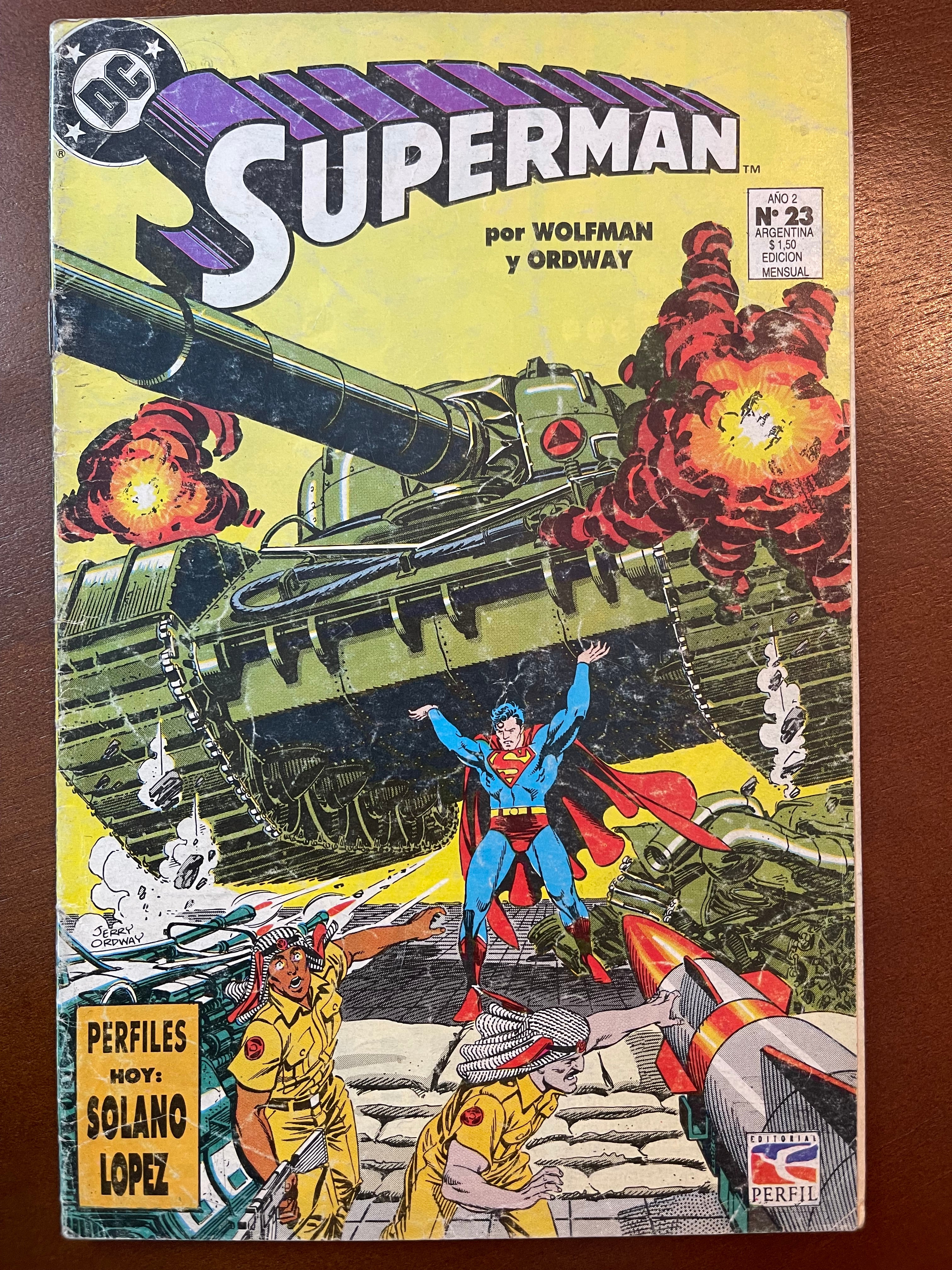 Comics Superman #23