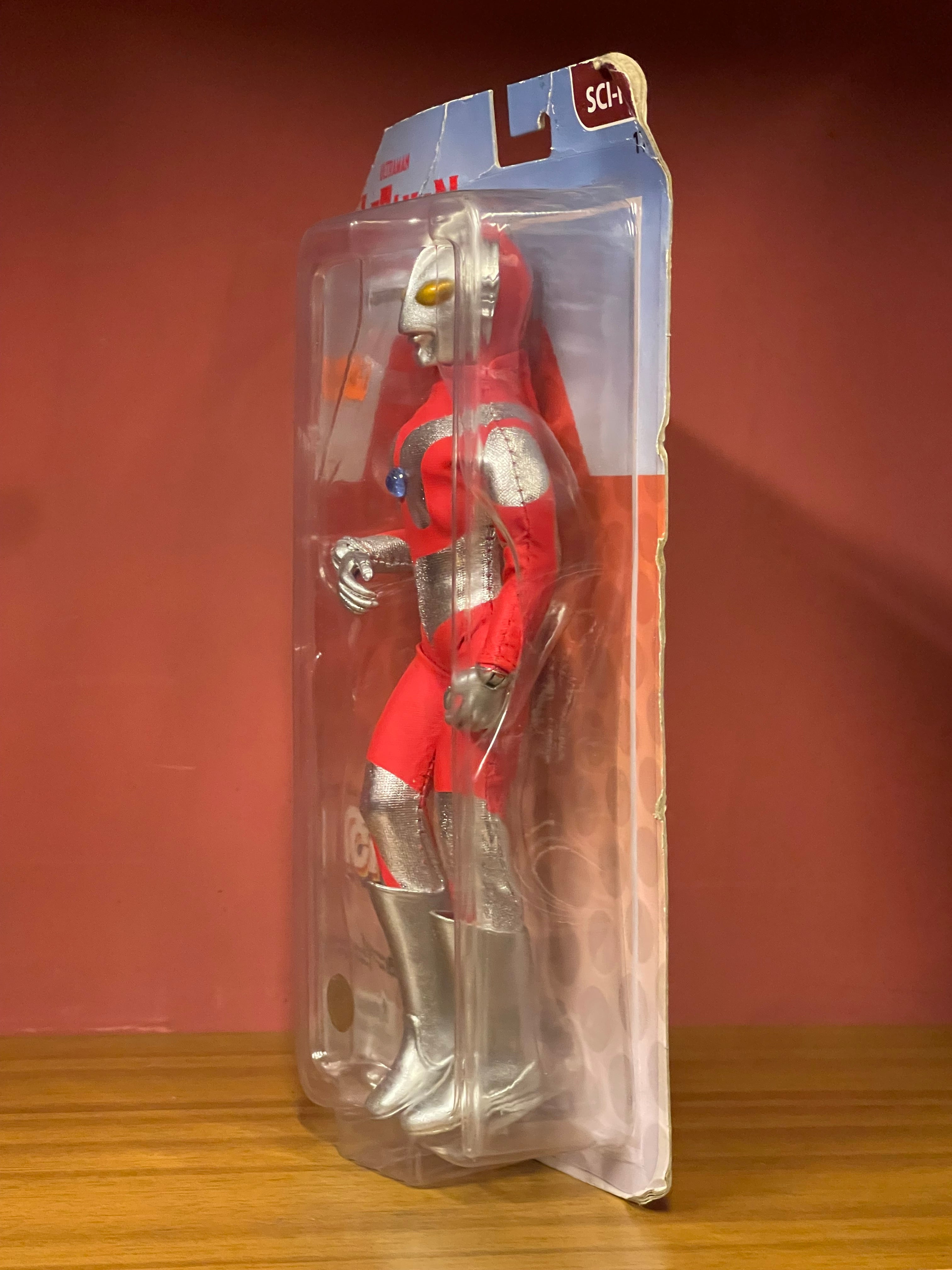 Figura de colección ultraman