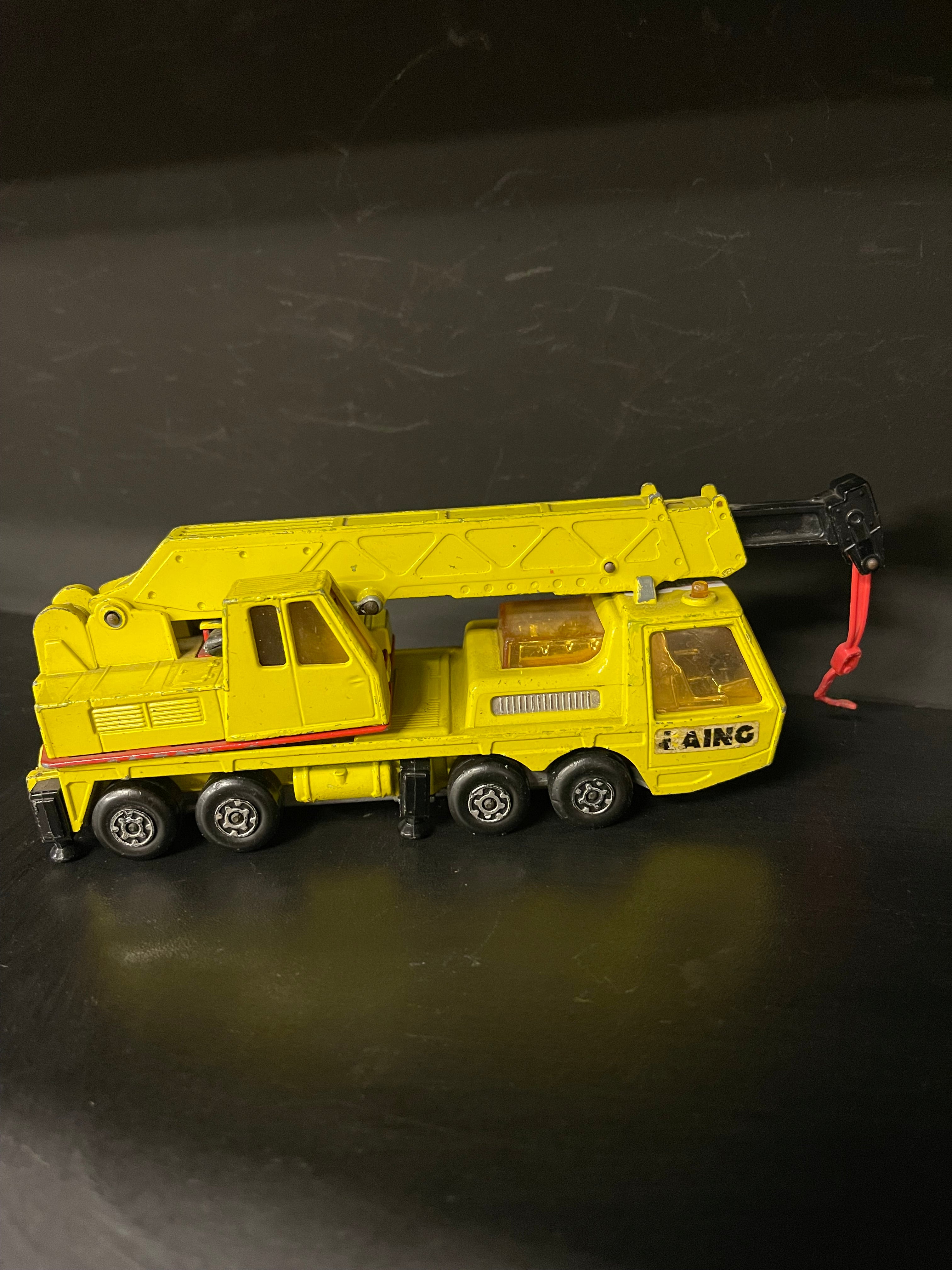 Matchbox camion grua