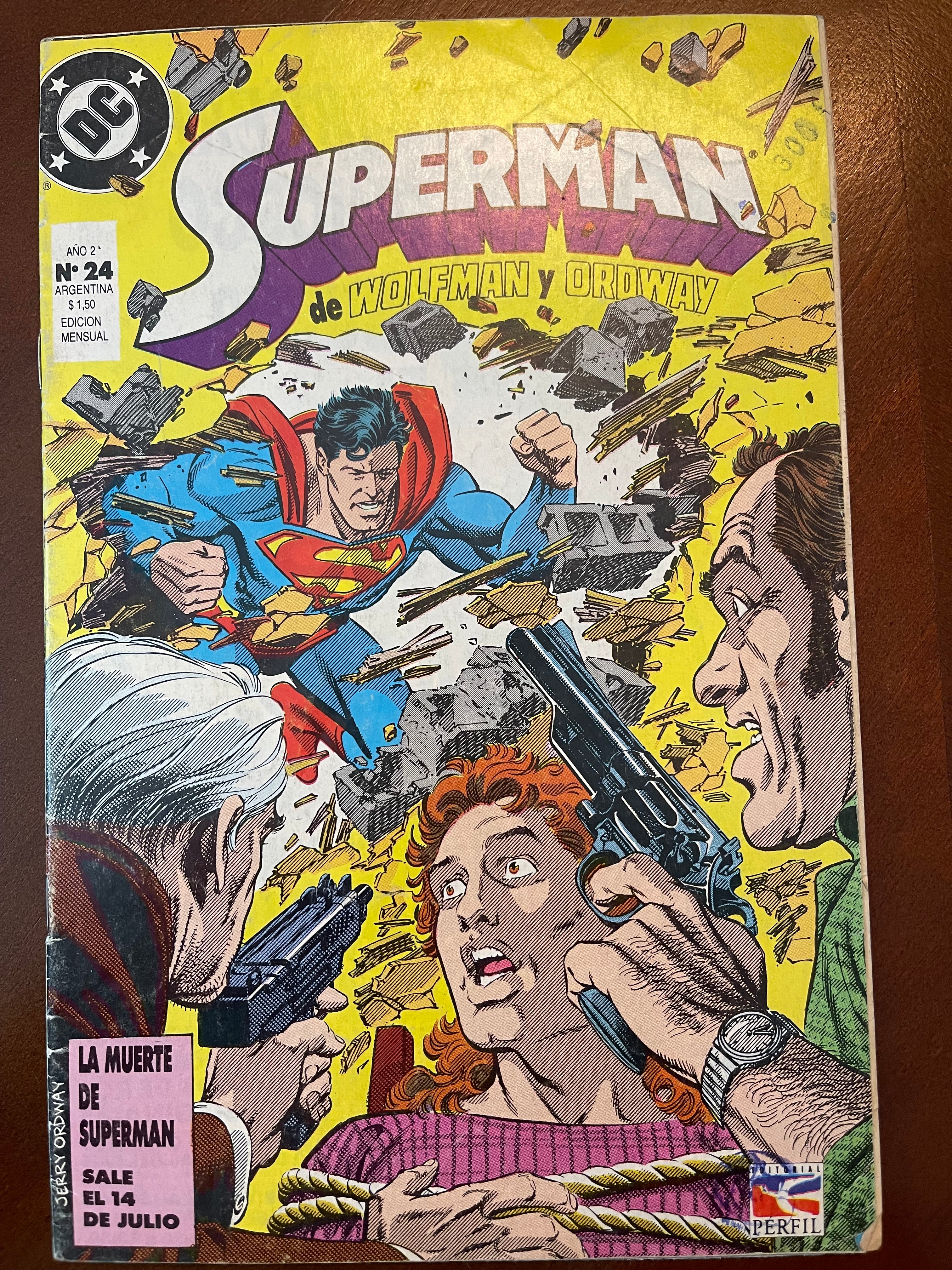 Comics superman #24