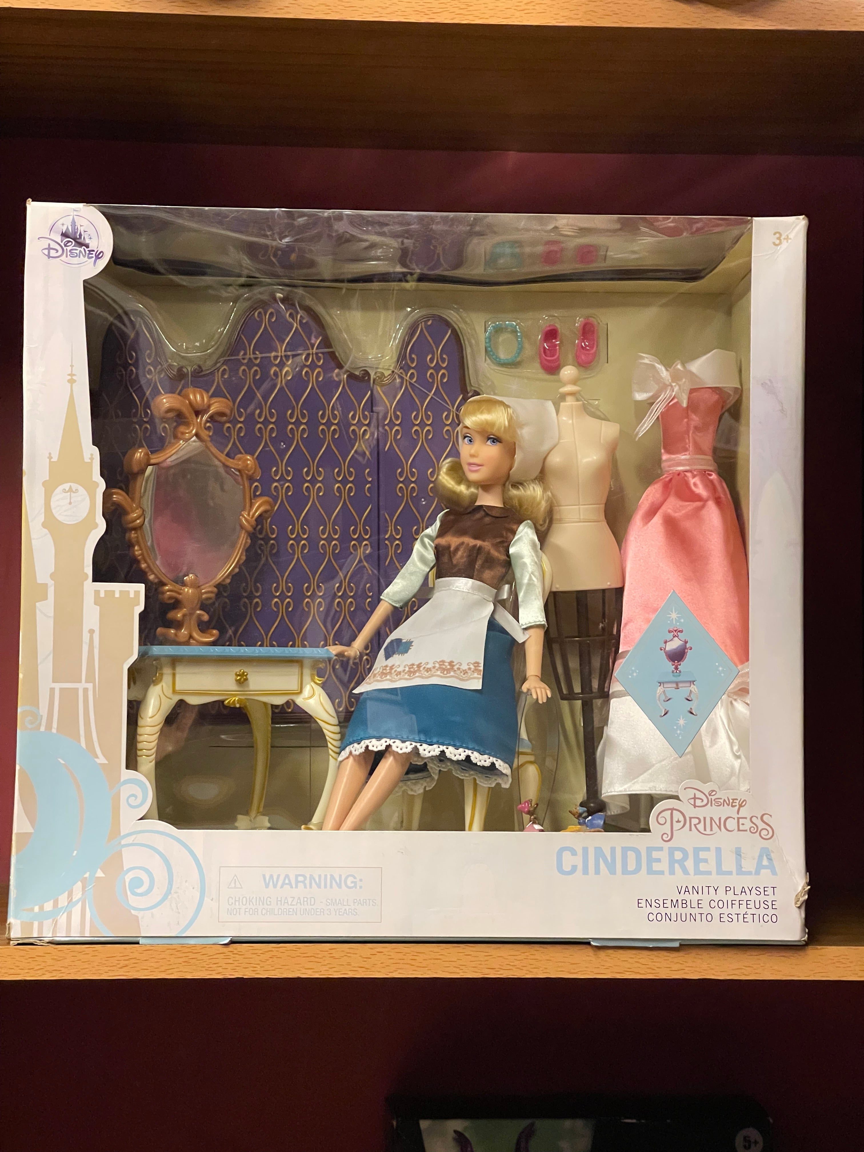 Disney cenicienta sirvienta