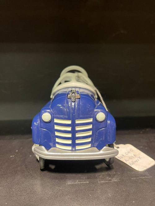 Auto De Colección Antiguo Azul y Blanco